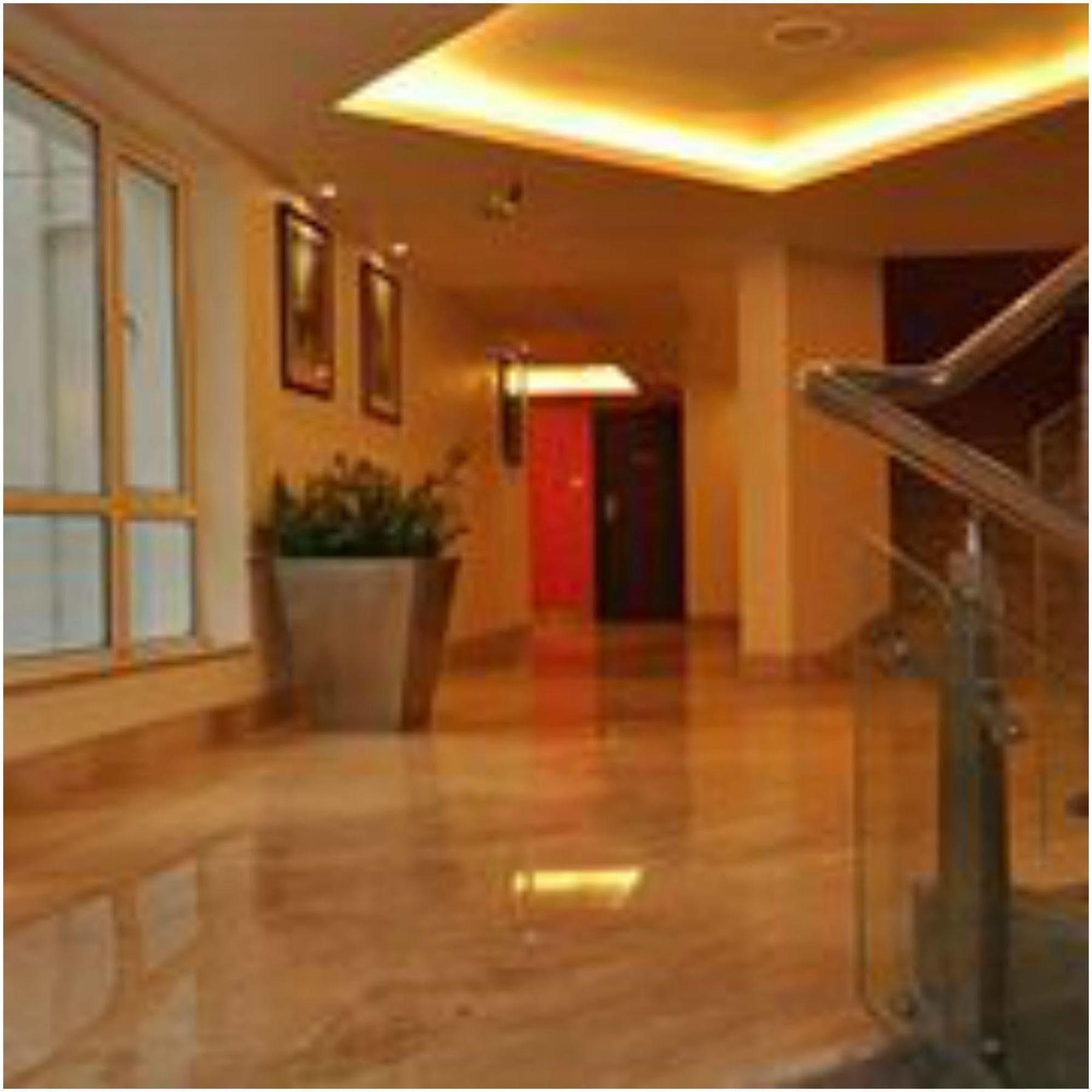 Kempton Hotel Calcutta Exteriör bild