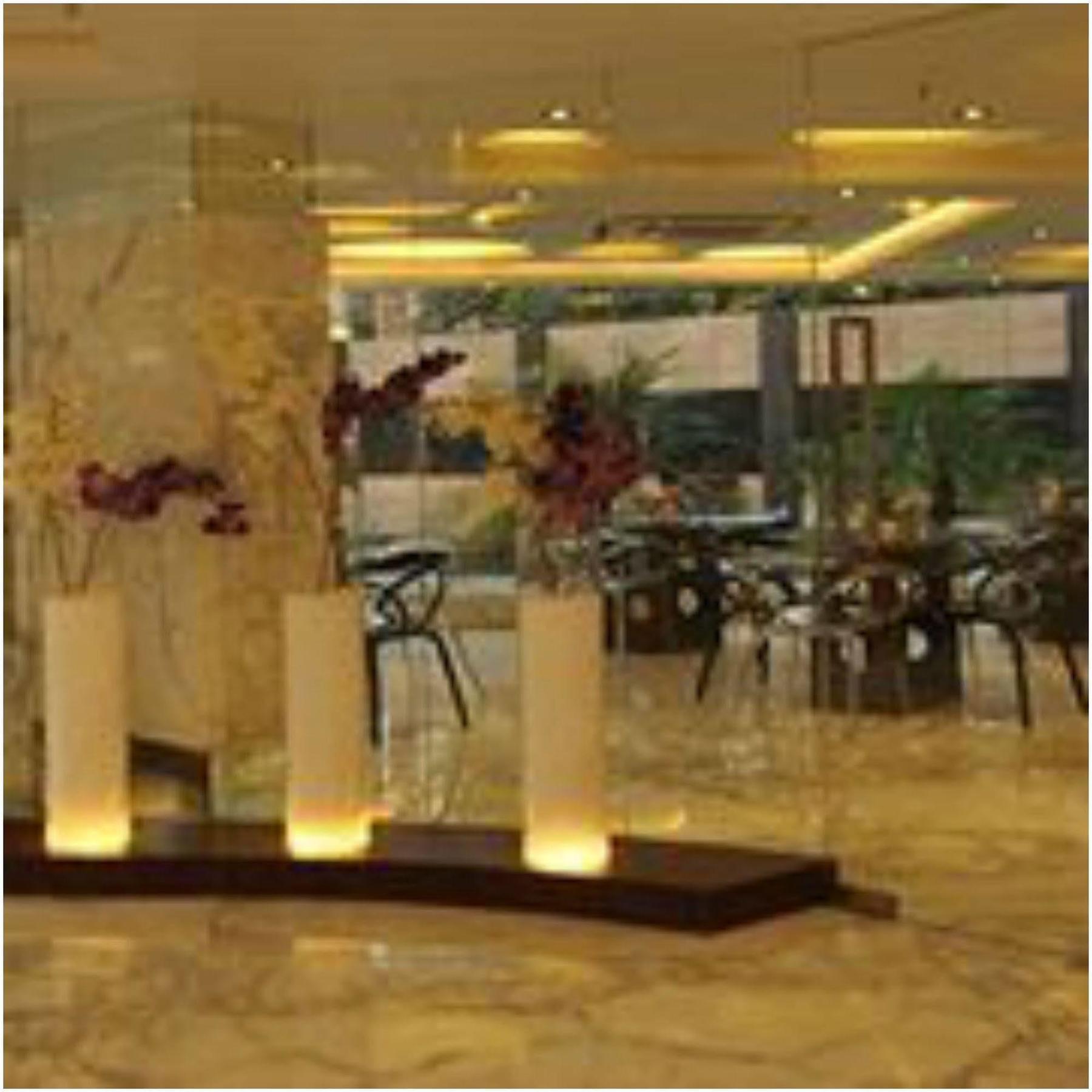 Kempton Hotel Calcutta Exteriör bild
